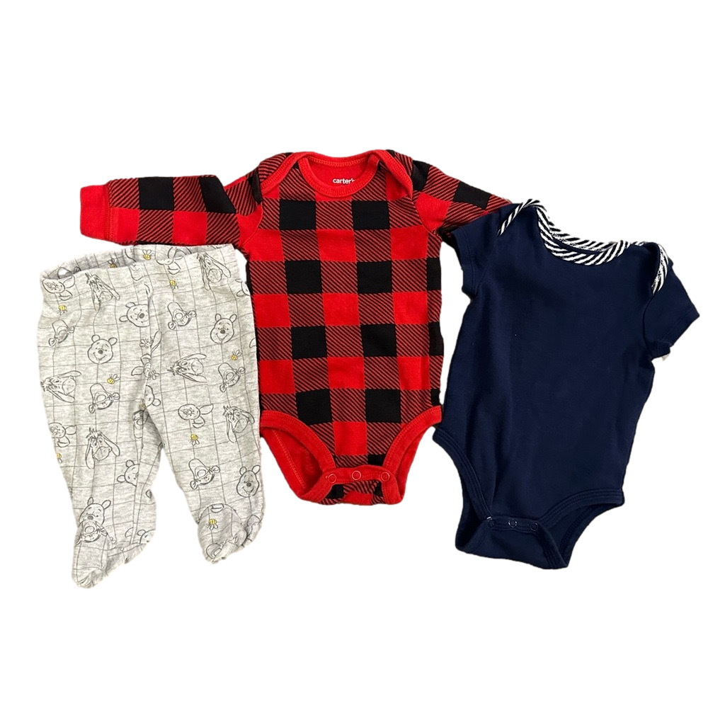 6/20$ set of 3 baby 0-3 month clothing